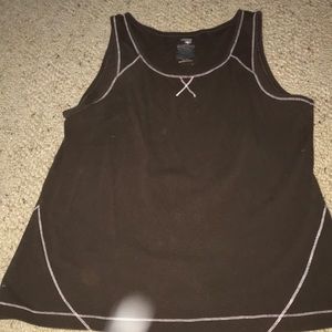 brown tank top